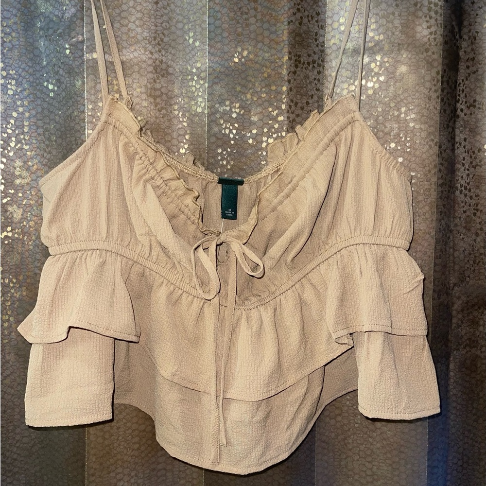 🆕#3 Wild Fable NWT ruffled cami crop top in a beautiful camel color. SIZE MED - Picture 7 of 10